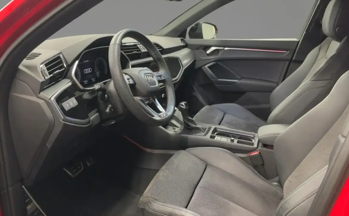 Audi Q3 45 TFSI e S line 45 TFSI e S tr. °K NA quattro