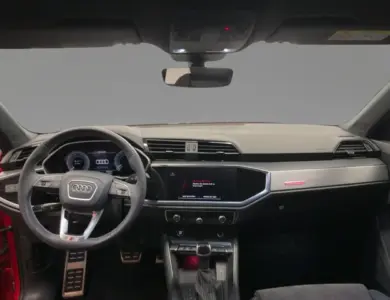 Audi Q3 45 TFSI e S line 45 TFSI e S tr. °K NA quattro