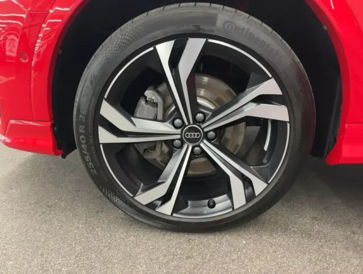Audi Q3 45 TFSI e S line 45 TFSI e S tr. °K NA quattro